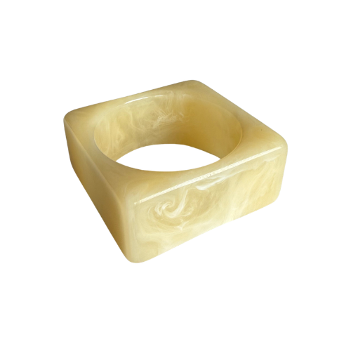 Alabaster Bold Bangle